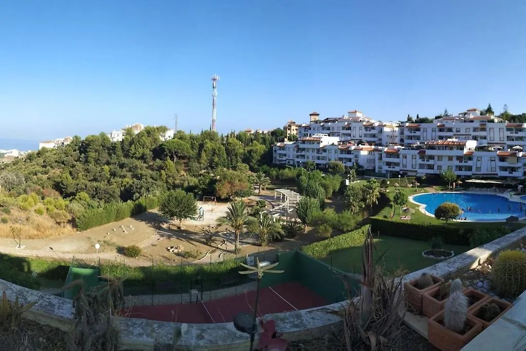 Chill Out Place For 4 In Benalmadena Pueblo Espagne